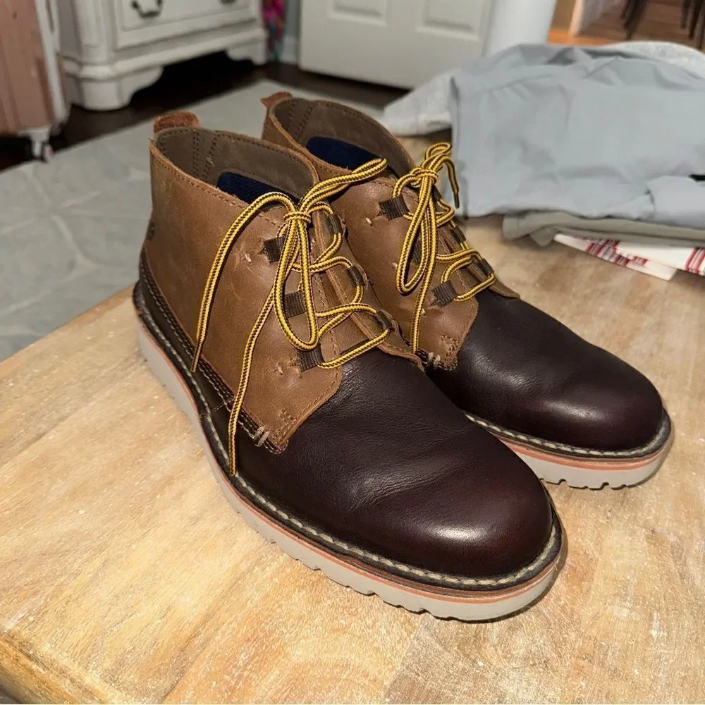 Men’s Clark’s Collection Eastern-mid leather lace up vintage style boots sz 9.5